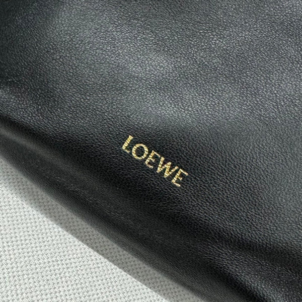 LOE 23 FLAMENCO PURSE BUCKET IN BLACK LAMBSKIN