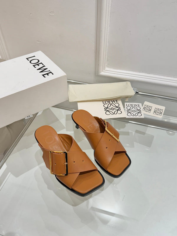 Loew Petal Buckle Sandals Tan Brown Leather 881323
