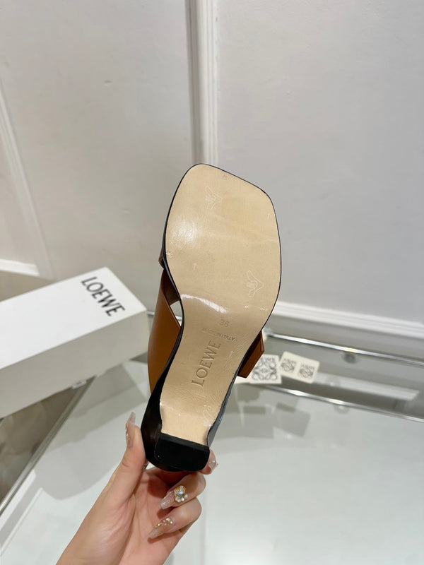 Loew Petal Buckle Sandals Tan Brown Leather 881323