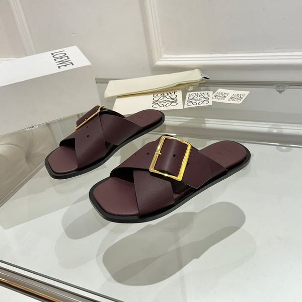 Loew Petal Buckle Slide Burgundy Leather 881318