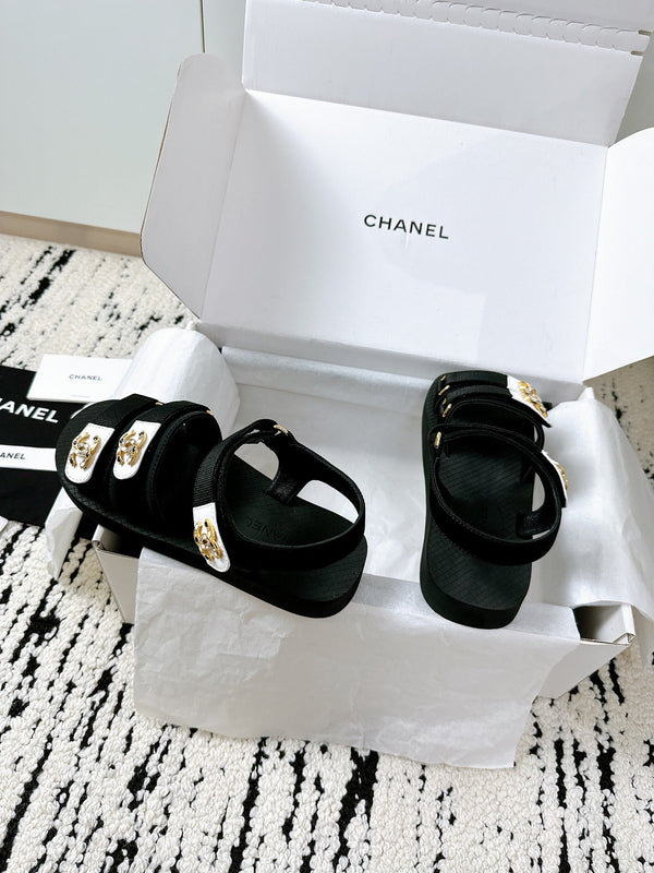 CC 25 Dad Sandals Black White Fabric Leather 300168