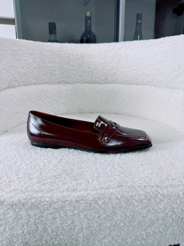 CC AW26 Moccasins Flat Bordeaux Shiny Leather 942739