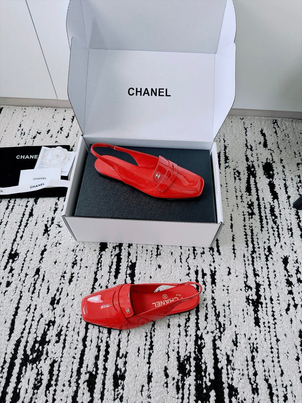 CC AW26 Mocassins Slingback Loafers Red Shiny Leather 942467