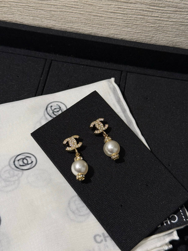 Chanel 2026 Light Gold Full Diamond Double C White Pearl Earrings