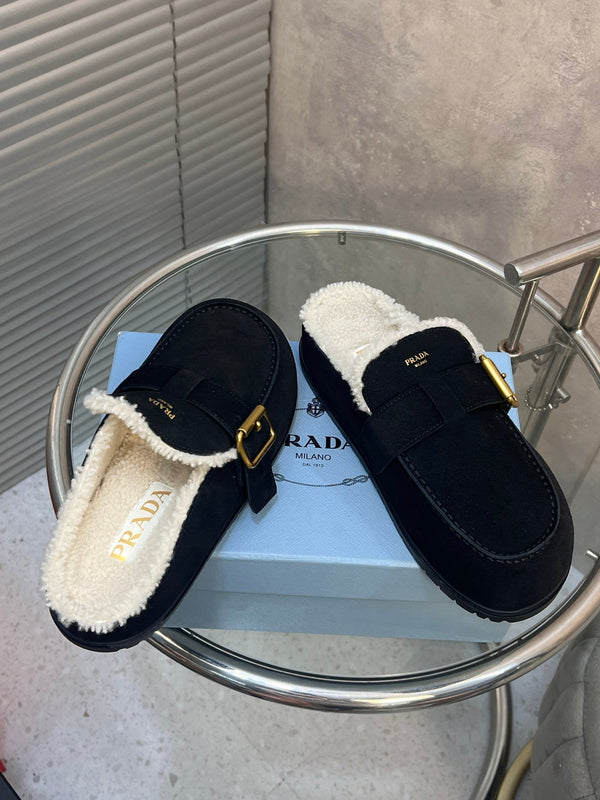 Prad 26s Mules Black Suede Shearing 952903