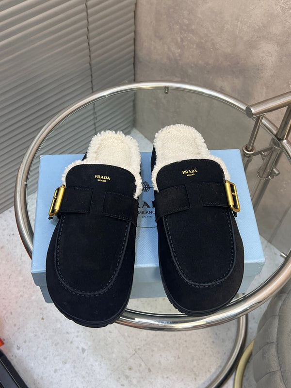 Prad 26s Mules Black Suede Shearing 952903