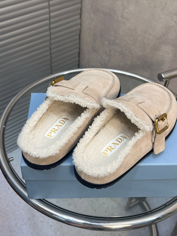 Prad 26s Mules Desert Beige Suede Shearing 952904