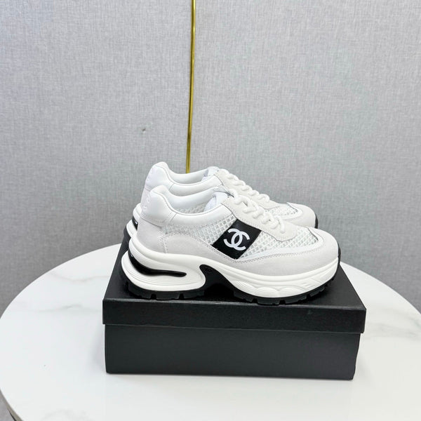 CC 26s Runners Sneakers White Mesh Suede Suede