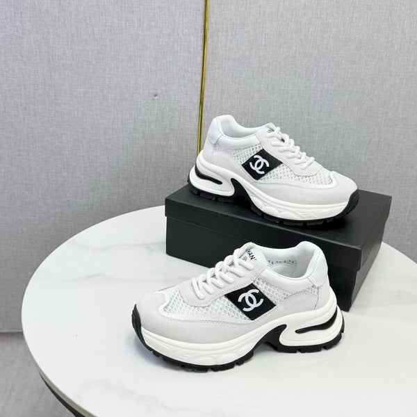 CC 26s Runners Sneakers White Mesh Suede Suede