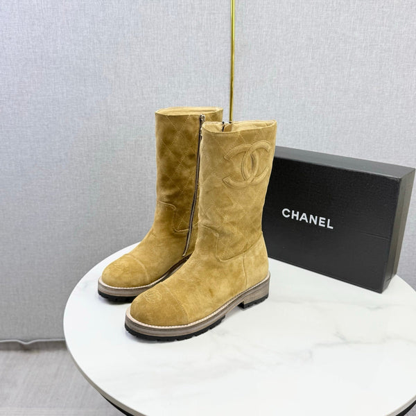 CC 26s Mid-Calf Boots Beige Quited Suede 972656