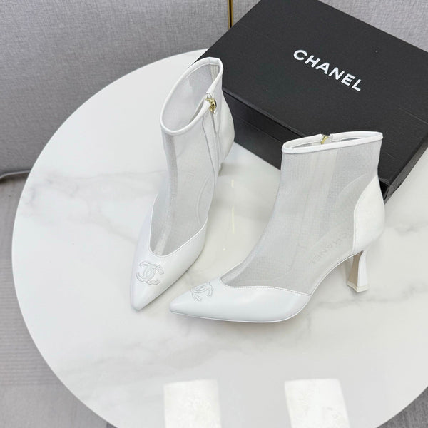 CC 26s Pointed-Toe Stiletto Ankle Boots White Sheepskin Mesh 972788