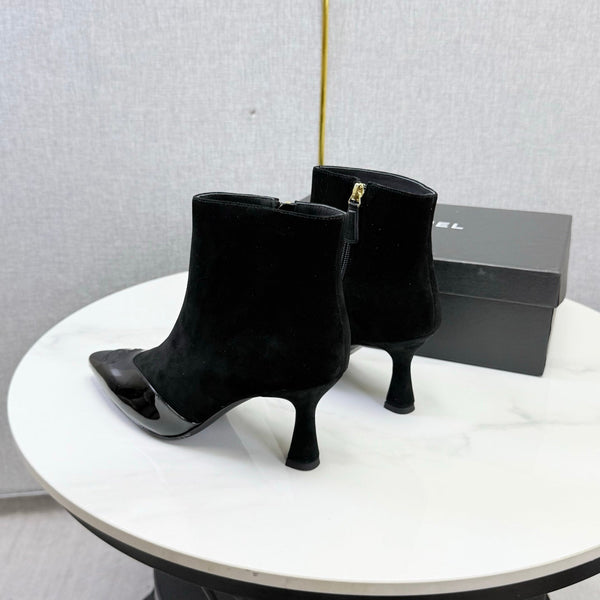 CC 26s Pointed-Toe Stiletto Ankle Boots Black Suede 972792