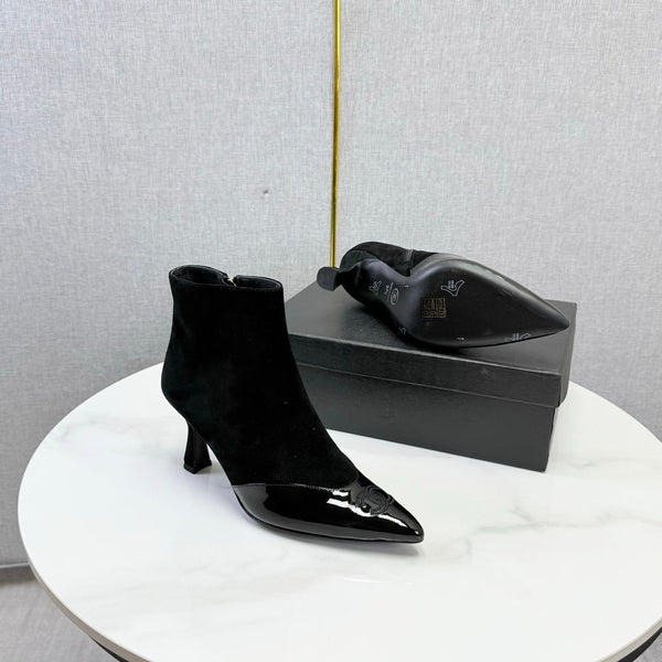 CC 26s Pointed-Toe Stiletto Ankle Boots Black Suede 972792