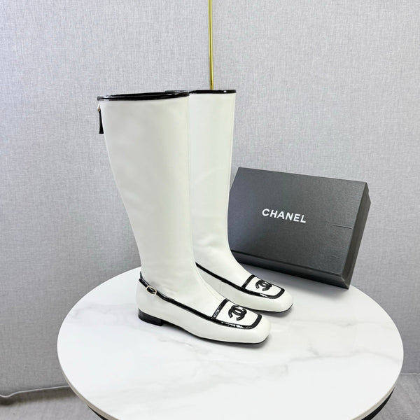 CC 26s Square Toe Low Heel Long Boots Black White Sheeepskin 972802