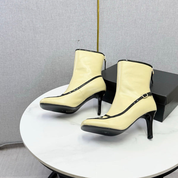 CC 26s Silhouette Ankle Boots Beige Black Sheepskin 972814