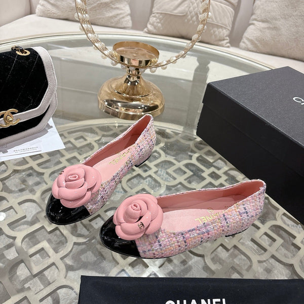 CC 26s Camellia Ballet Flat Pink Leather Tweed 736500