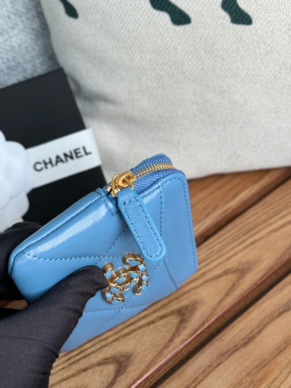 cc 19 zipped coin purse 11cm blue lambskin gold hardware