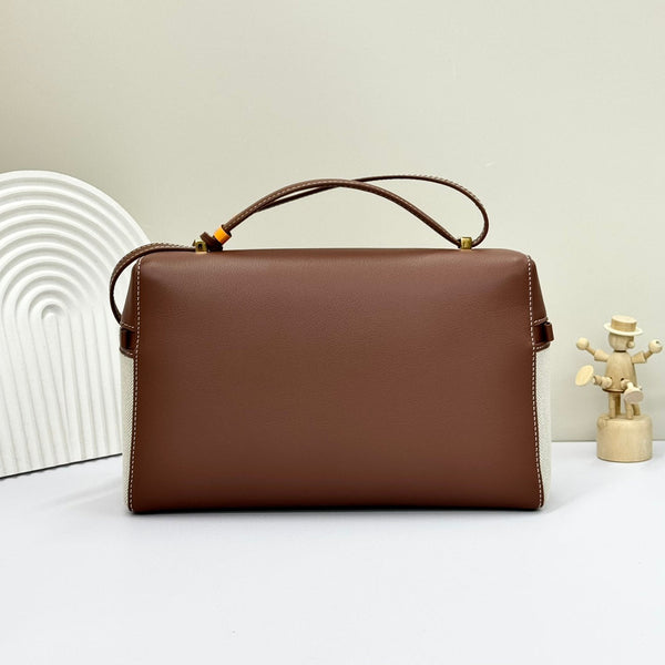 LP Extra Pouch L27 Caramel Calfskin Linen 231570