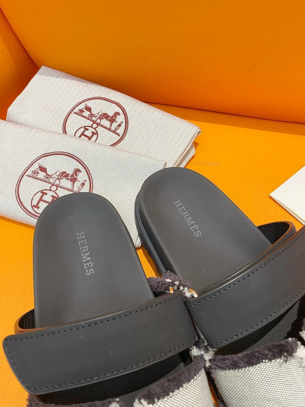 chypre sandal white black canvas black calfskin