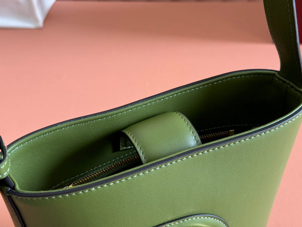 Gucci 73 Mini Bucket Bag Green Smooth Leather 244430