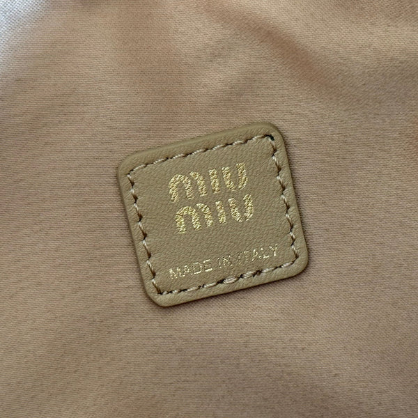 Miu Matelassé Pouch Bag 15cm Light Brown Leather