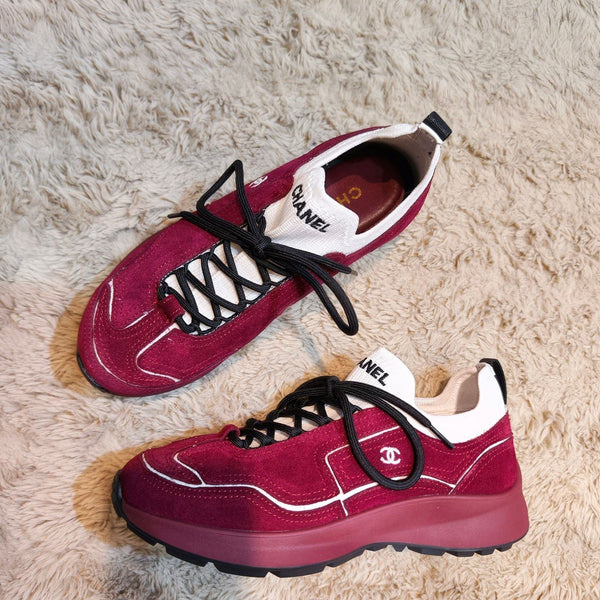 CC Métiers d’art 2026 Sneakers Burgundy Suede 941010