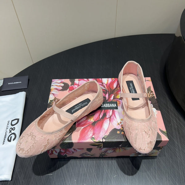 DC 25 Mary Jane Nude Lace And Sheepskin 381624