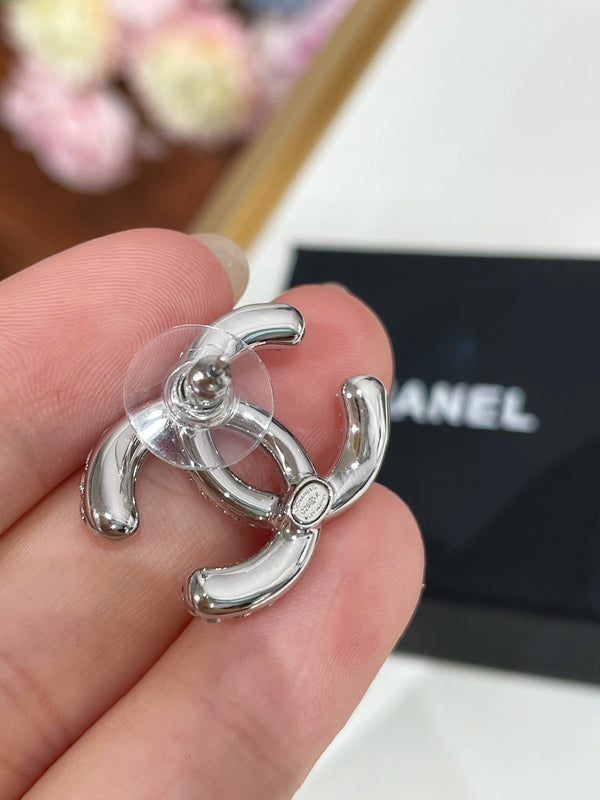 CC 26FW Gorgeous Sliver Earrings 002