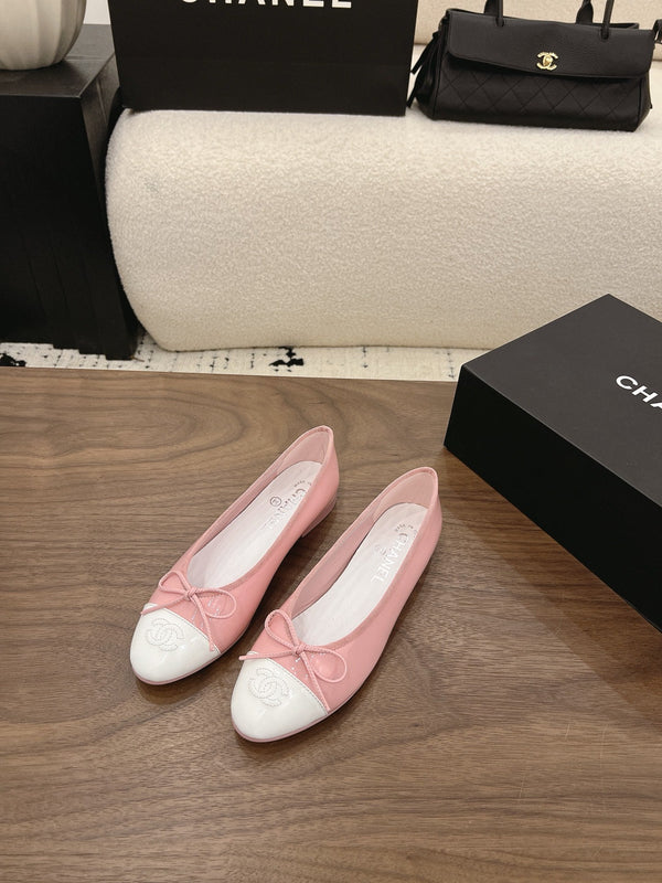 CC 2026 Ballet Flat Patent Leather 897526
