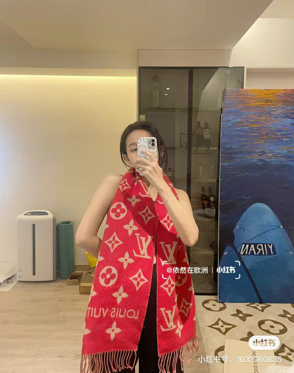 LV 25 Scarf 186CM Red Wool 293313