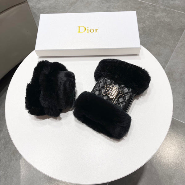 FINGERLESS GLOVES IN BLACK RABBIT FUR AND LAMBSKIN 113716