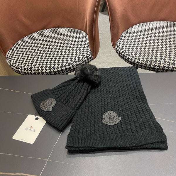 Moncler Hat Scarf Set Black Cable Knit Fur 481807