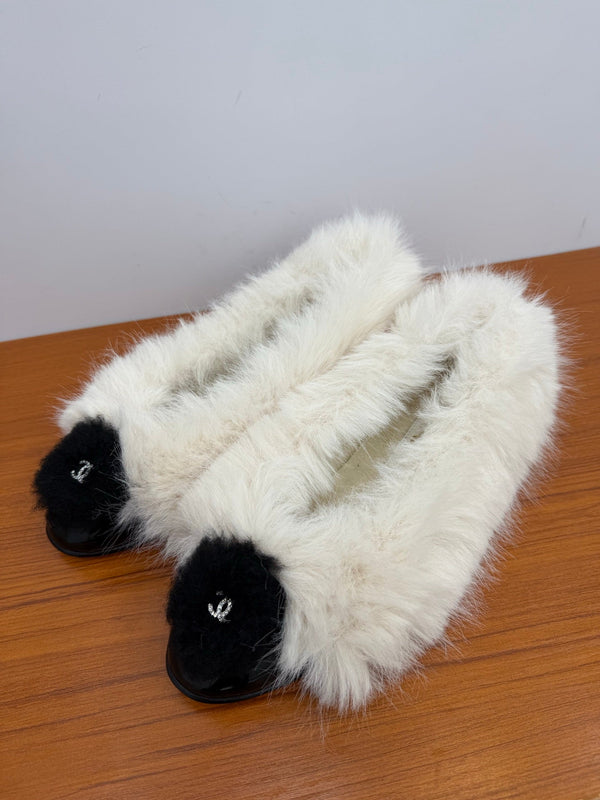 CC Coco Neige 25/26 Ballet Flats Black Suede White Furry