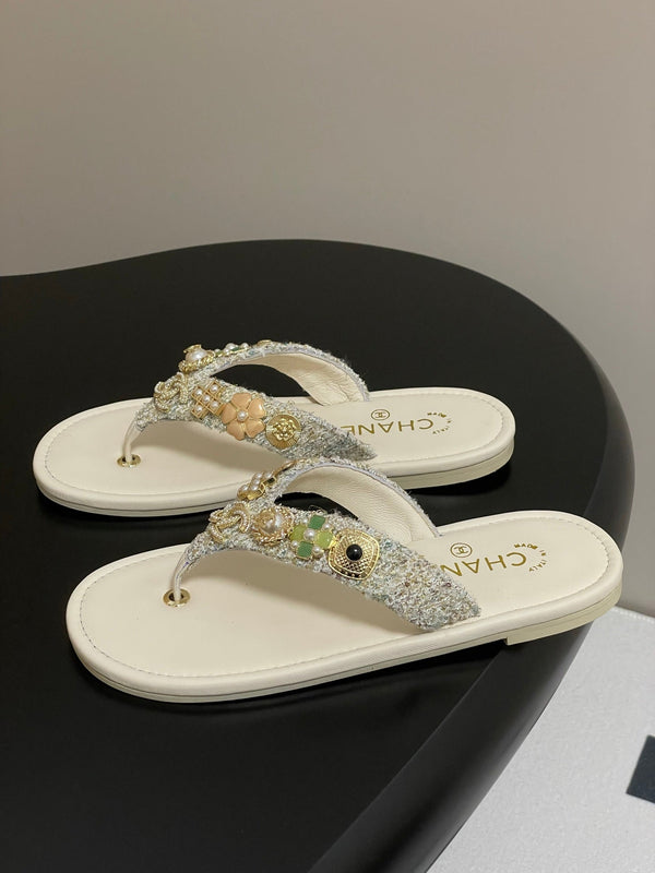 CC Spring-Summer 25P Thongs Cream Tweed anb Metal 247688