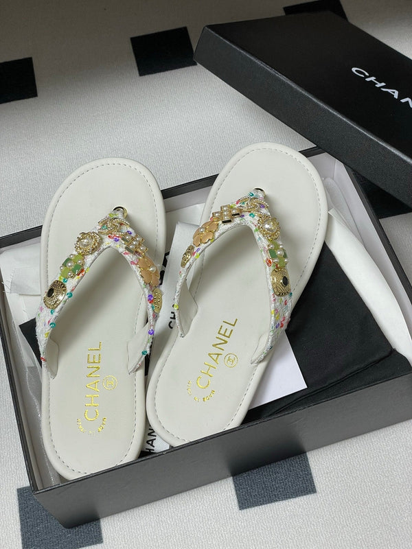 CC Spring-Summer 25P Thongs White Tweed anb Metal 247690