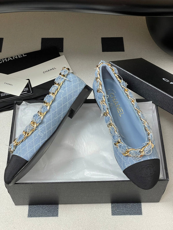 Chanel 25A Ballet Flats Big Chain Double C Blue Denim Sheepskin 393817