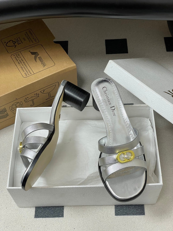 CD 26 Chunky Heel Sandals 50 Metallic Silver Leather 593520
