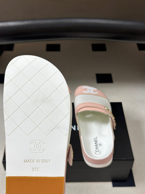 CC 26s Pool Slides Light Pink White Lambskin 952557