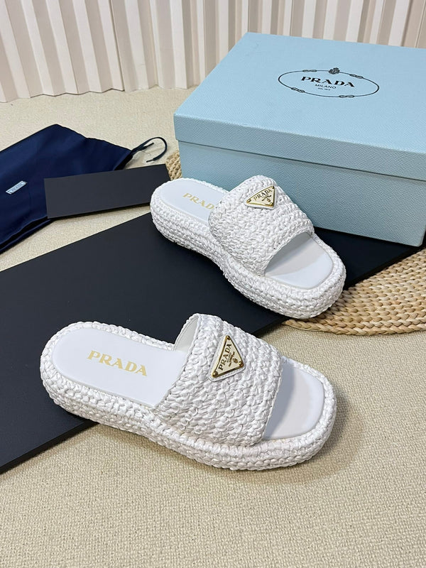 Crochet Flatform Slides 40 White