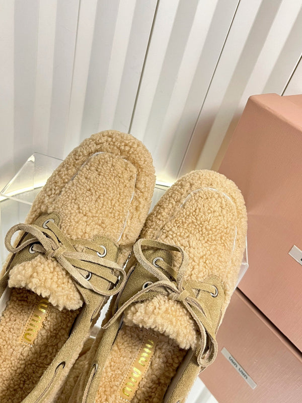 Miumiu 25 Loafer Beige Wool 548415