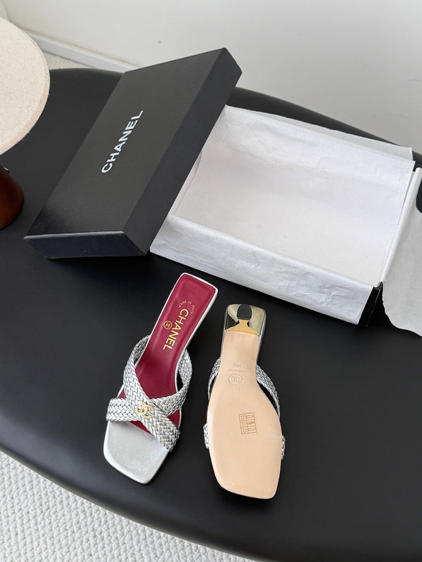 CC 26s Cross Slippers Sliver Lambskin 914974
