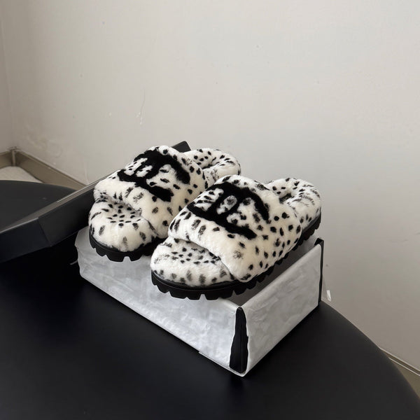 CC 26s Slides Black White Dalmatian Print Shearling 969714