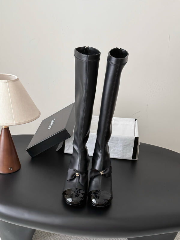 CC 26s Pearl Heel Knee High Boots Black Leather Patent 127956