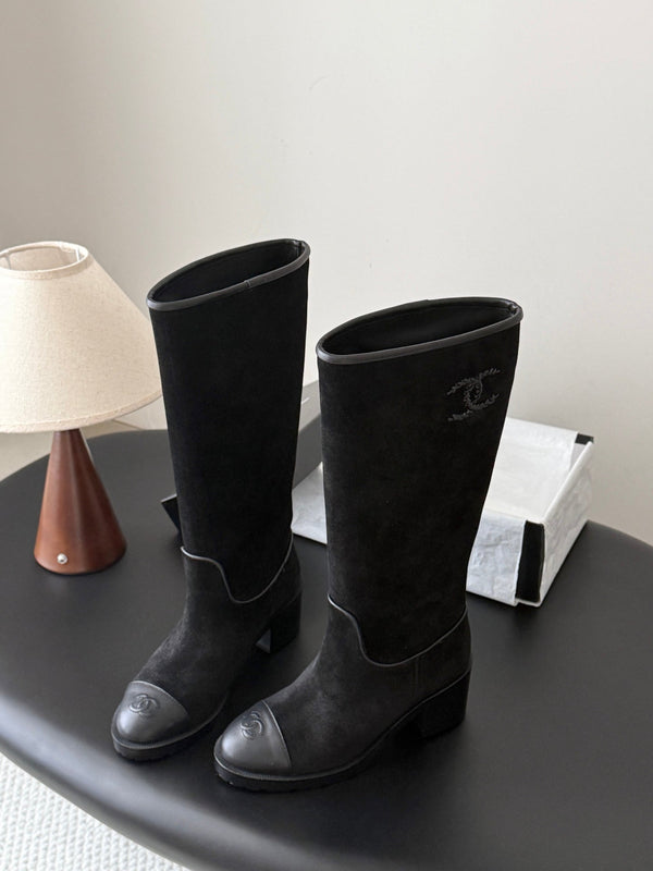 CC 26s Embroidered Logo Knee High Boots Black Suede 127791
