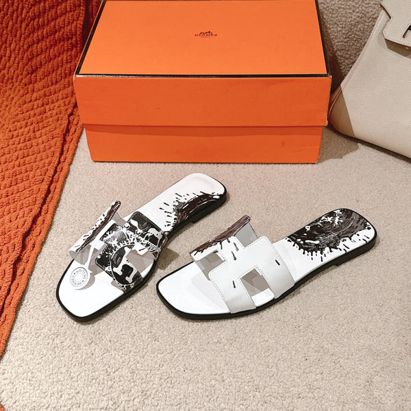 HM 3D Oran Sandals White Black Calfskin 243963