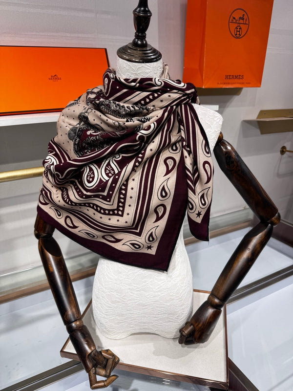 HM Grand Apparat Bandana Shawl 140x140cm Cream Burgundy Cashmere Silk 212702