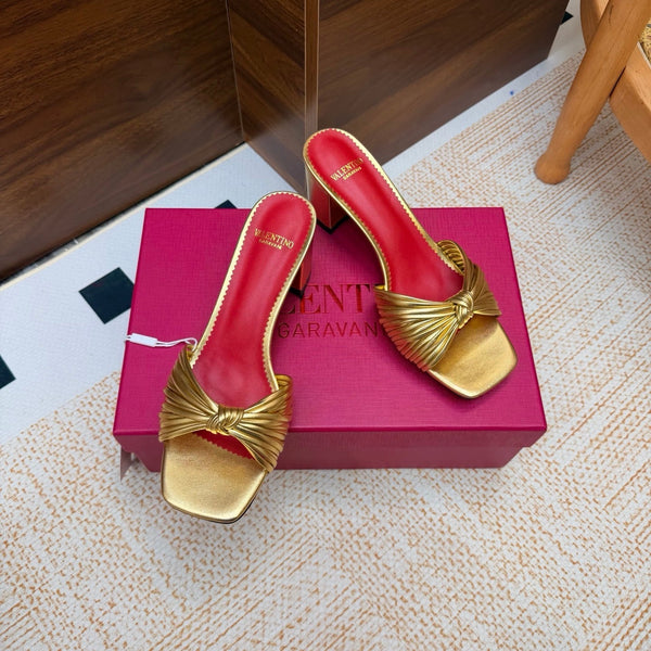 VLTN 26s Annet Mules 6.5cm Gold Woven Leather 974326