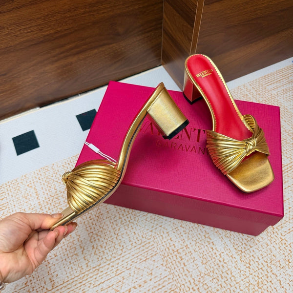 VLTN 26s Annet Mules 6.5cm Gold Woven Leather 974326