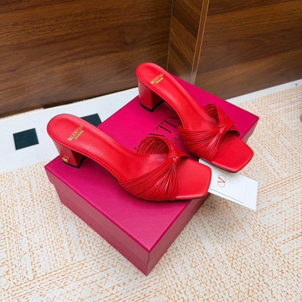 VLTN 26s Annet Mules 6.5cm Red Woven Leather 974328