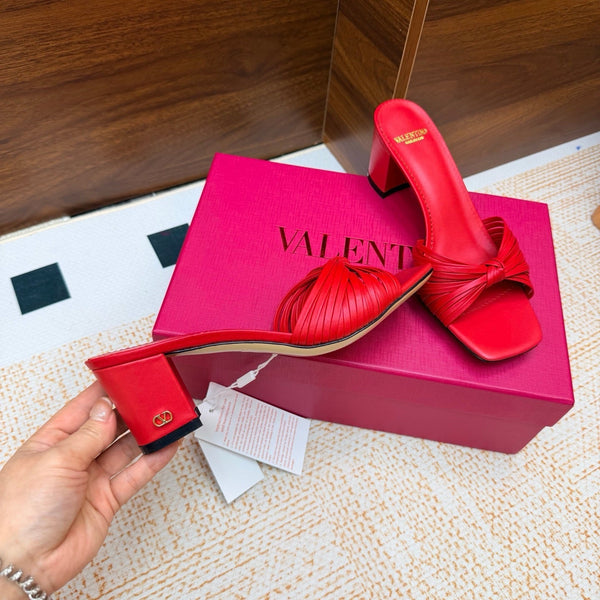 VLTN 26s Annet Mules 6.5cm Red Woven Leather 974328